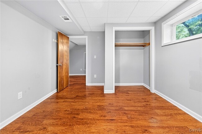 Building Photo - 216 Pine Grove St