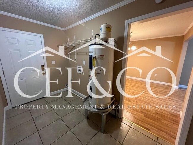 Building Photo - Beautiful 4 bedroom brick ranch now available!