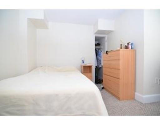 Building Photo - 18 Fayette St