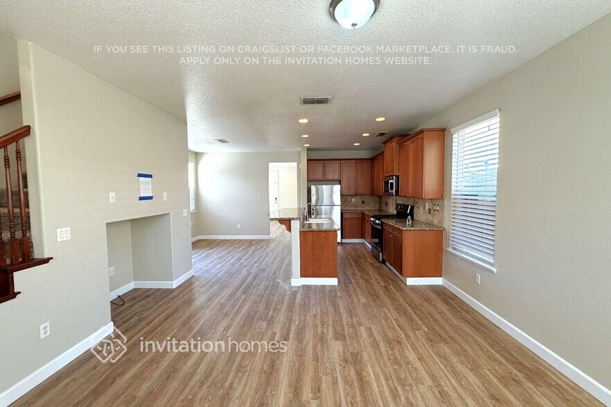 Building Photo - 3584 Rainsong Cir
