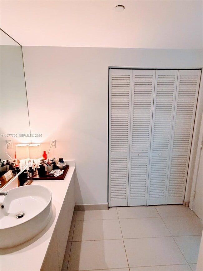 Building Photo - 4250 Biscayne Blvd