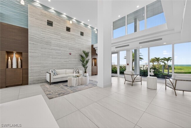 Building Photo - 3443 Gulf Shore Blvd N