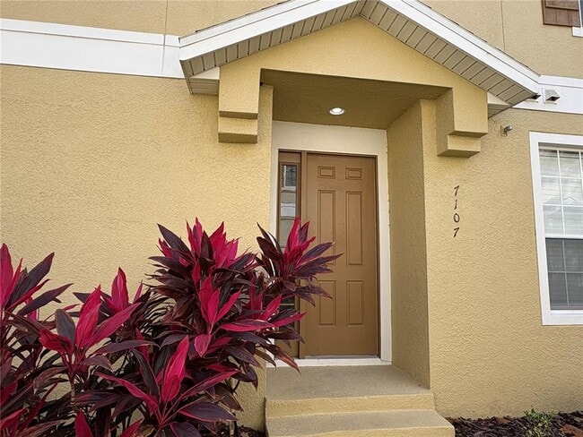 Building Photo - 7107 Harmony Square Dr S