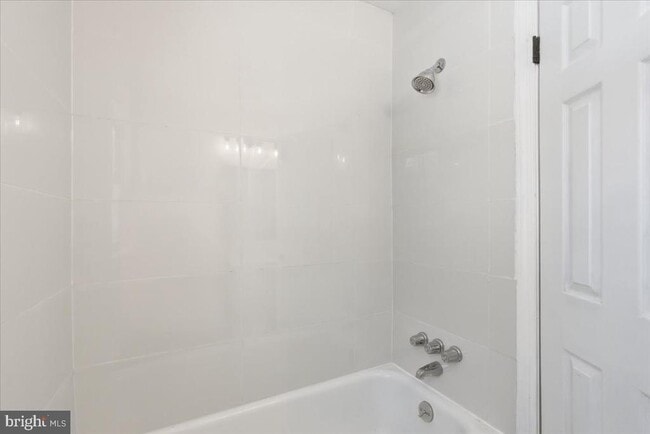 Building Photo - 9704 Lorain Ave