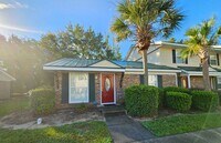 Building Photo - Beautiful updated 1 bedroom 1 bath in Conway