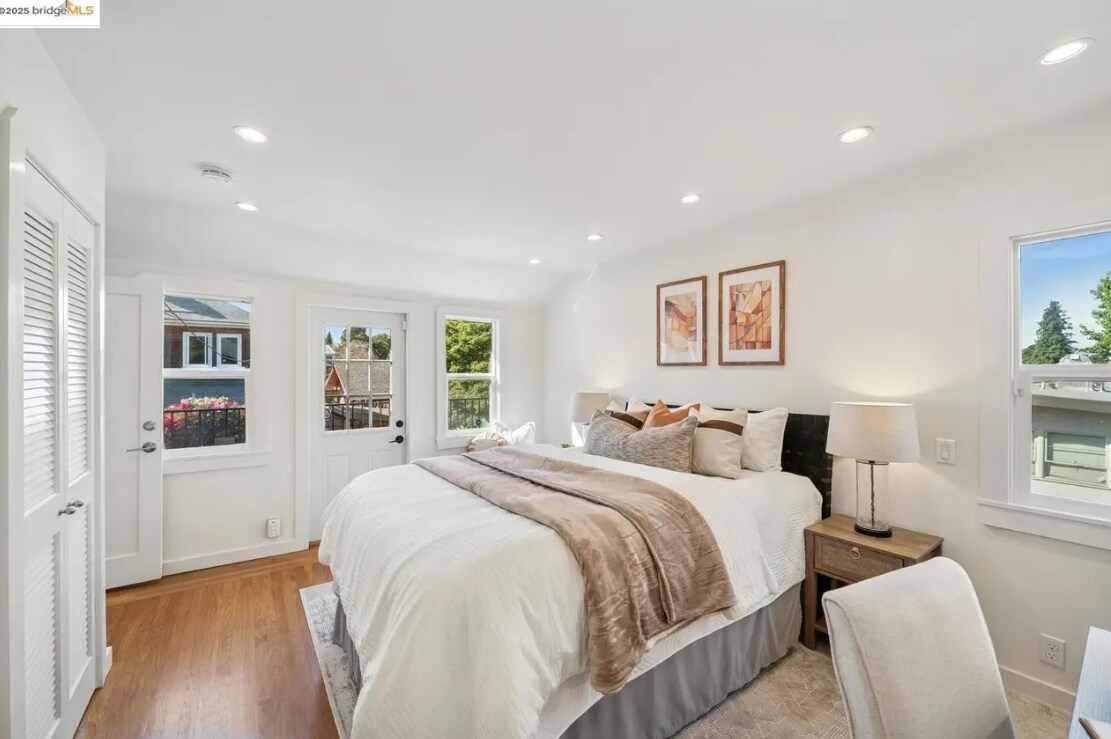 Building Photo - 2419 Webster St