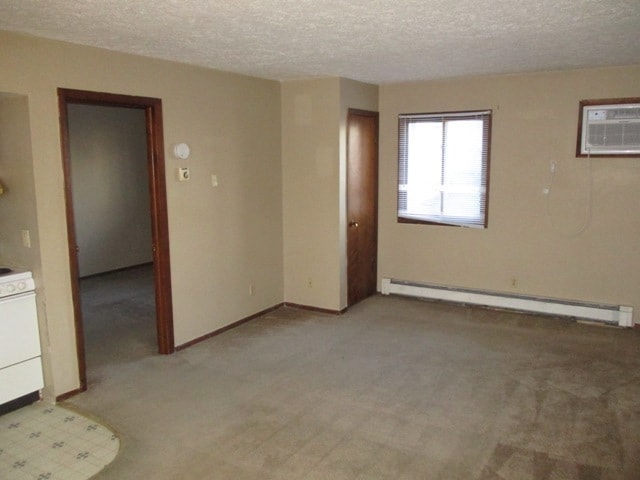 Building Photo - 711 S Towanda Ave