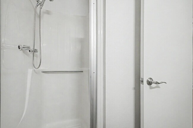 Building Photo - 10141 N 97th Dr