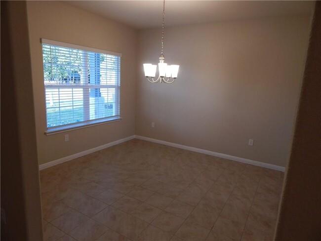 Building Photo - 1412 Fort Dessau Rd