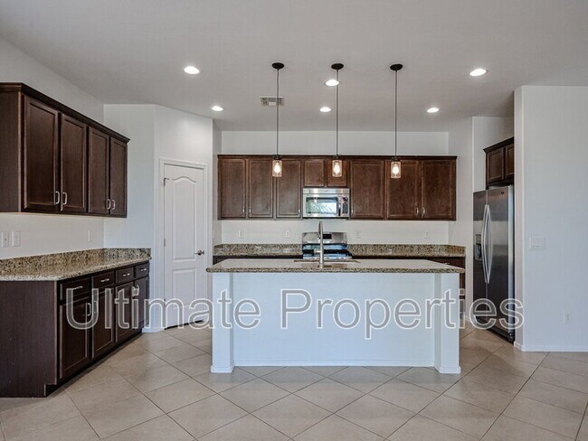 Building Photo - 12016 W Desert Sun Ln