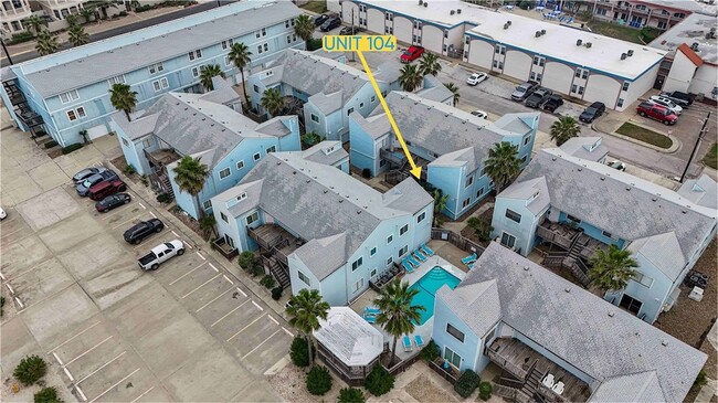 Building Photo - 15010 Leeward Dr