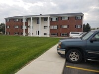 Building Photo - 1210 S BUS 127
