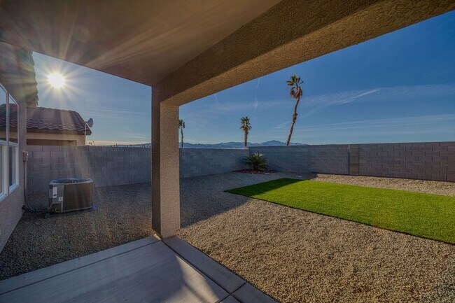 Building Photo - New Home w/ Panoramic Views