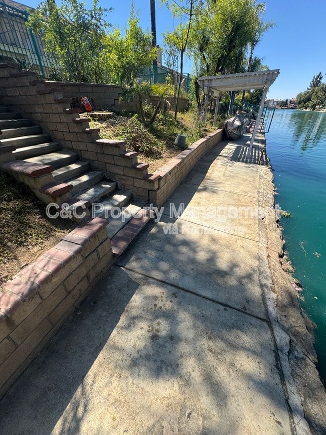 Building Photo - 16200 Grande Isla Cir