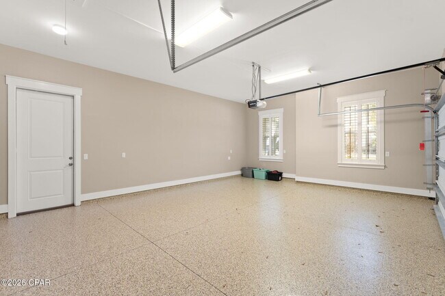 Building Photo - 3816 Mariner Dr