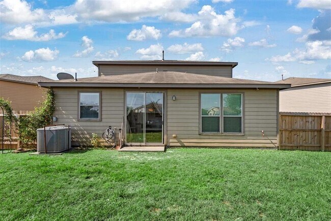 Building Photo - 914 Bandon Ln