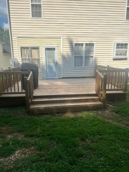 Building Photo - 3630 Thurleston Ct SW