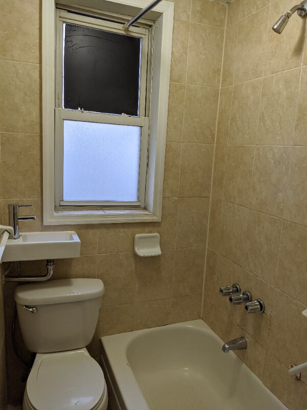 Building Photo - 143 Rockaway Pkwy