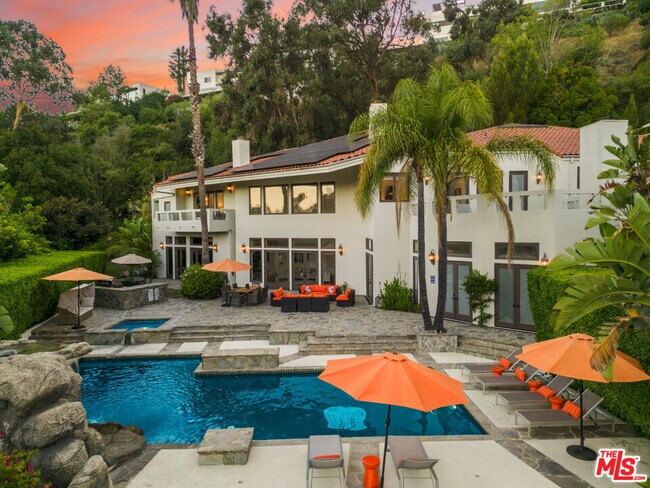 Building Photo - 11037 Anzio Rd