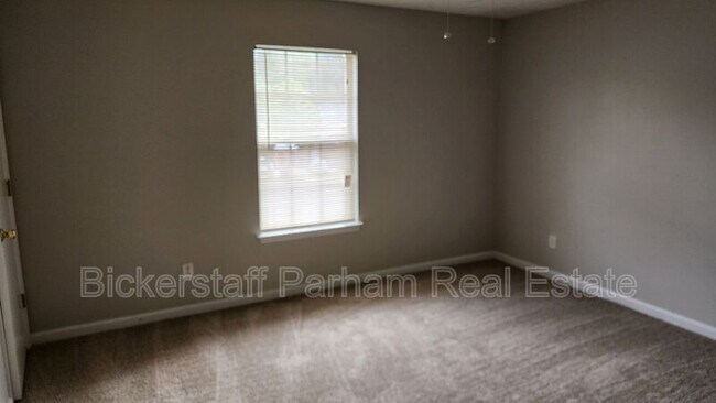 Building Photo - 5247 Crystal Ct