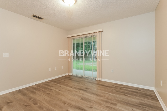 Building Photo - 1603 1st St SE