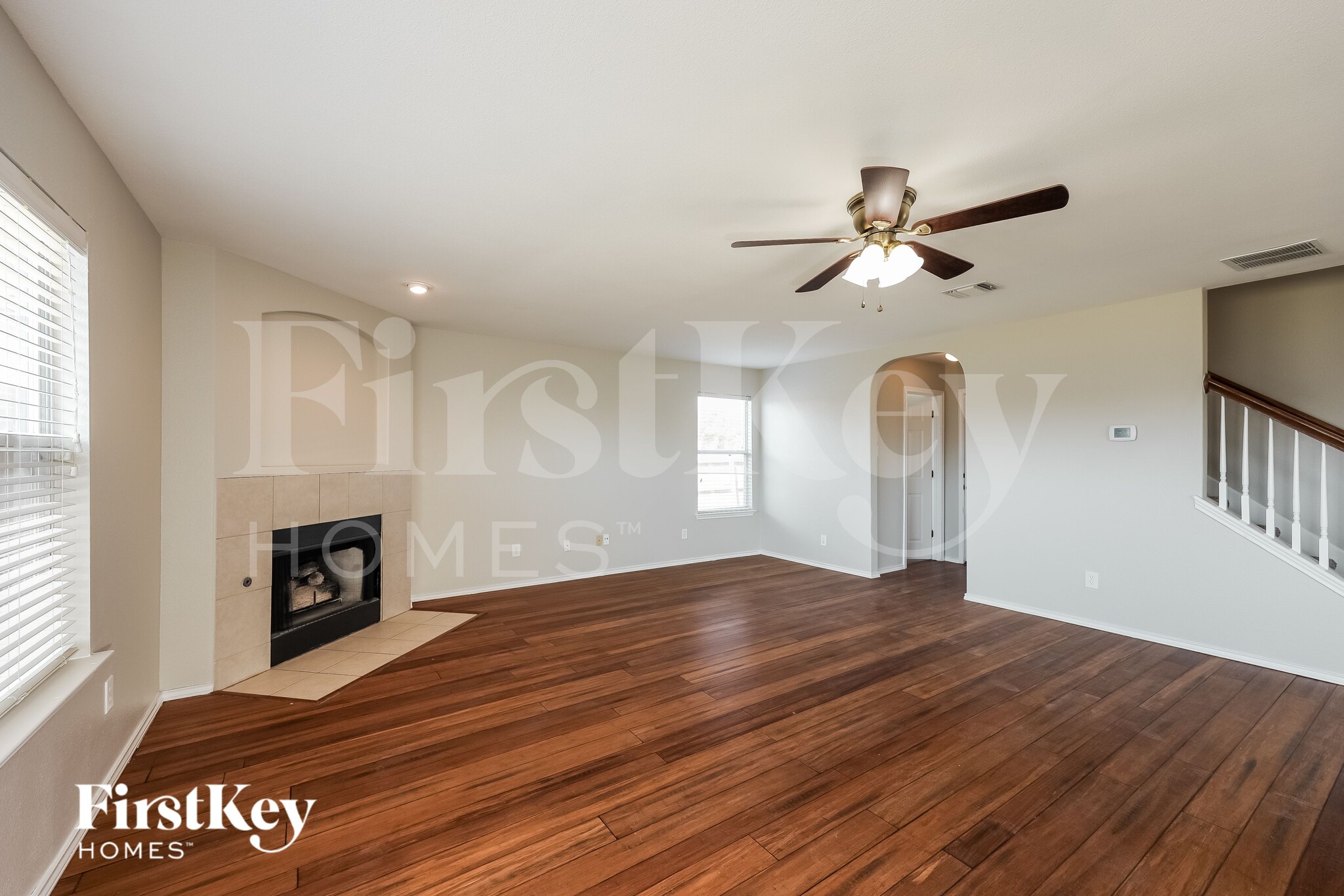 Building Photo - 7010 Daybreak Peaks