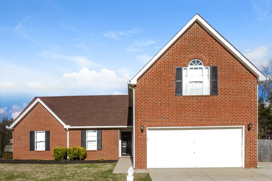 Primary Photo - 7036 Hickory Pass Ln