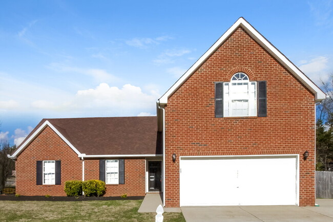 Building Photo - 7036 Hickory Pass Ln