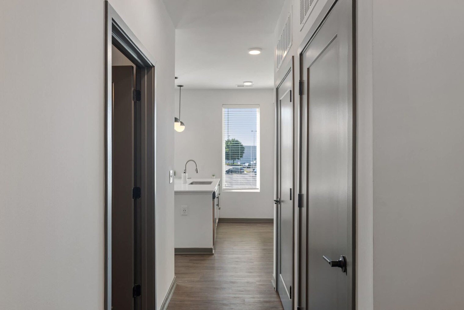 Building Photo - 6160 N Rural St