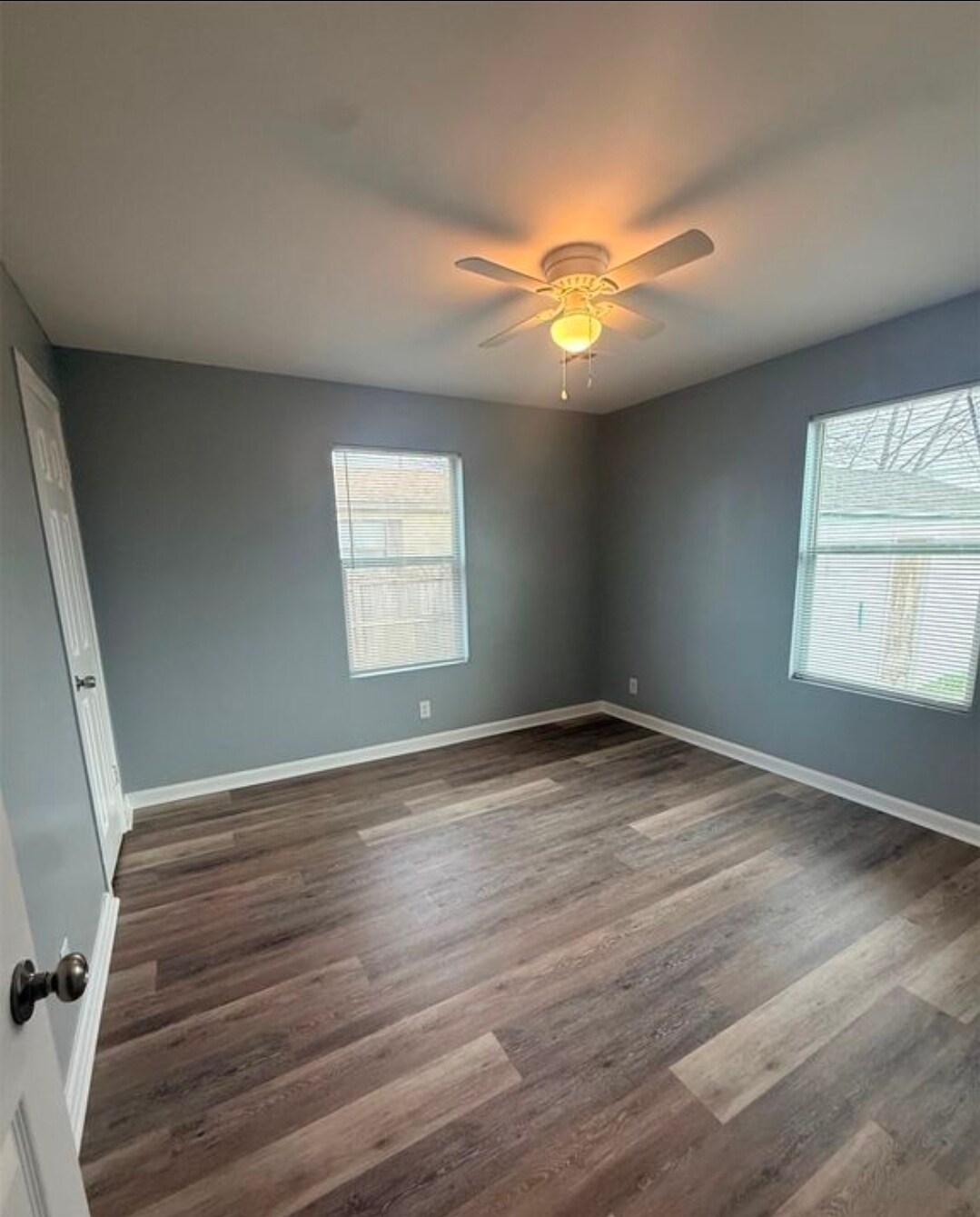 Building Photo - 5318 W 12th St