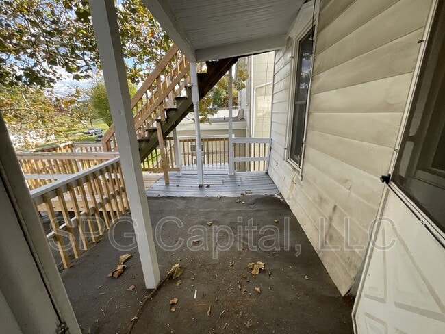 Building Photo - 31 W 3rd St