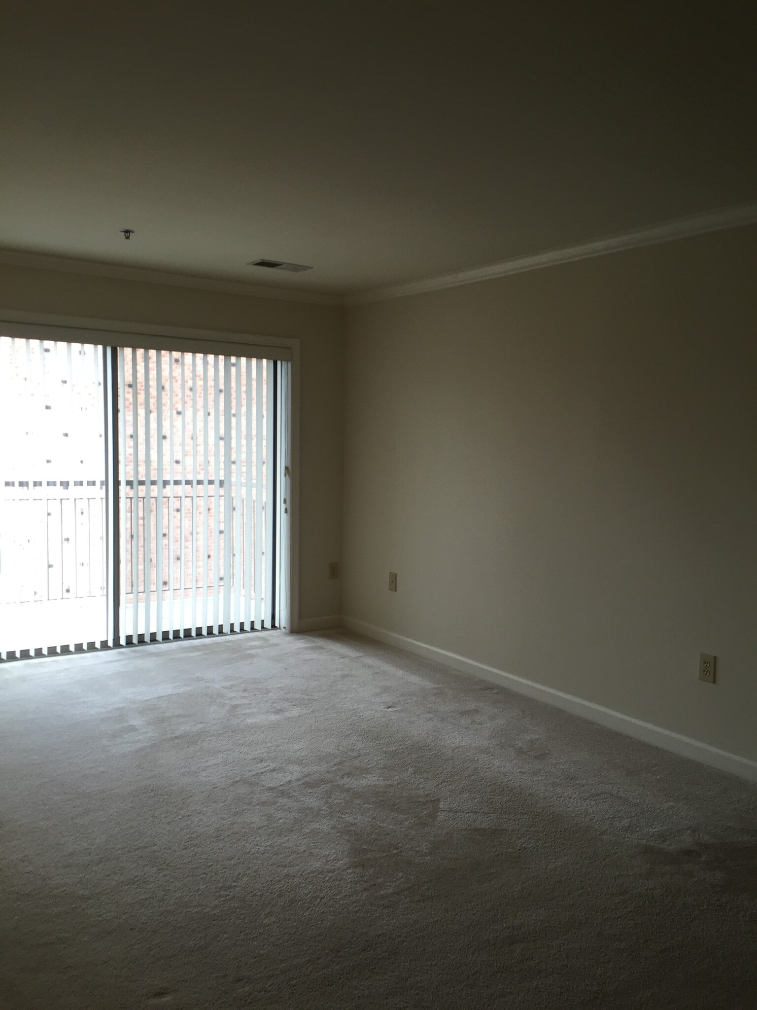 Building Photo - 1160 N Quincy St