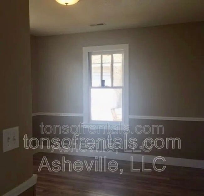 Building Photo - 108 N Blue Ridge Ave