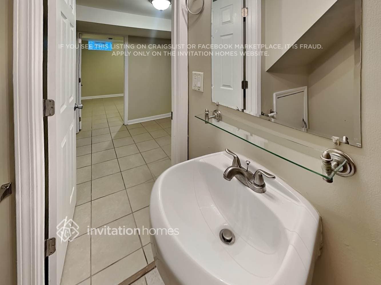 Building Photo - 2652 Maple St