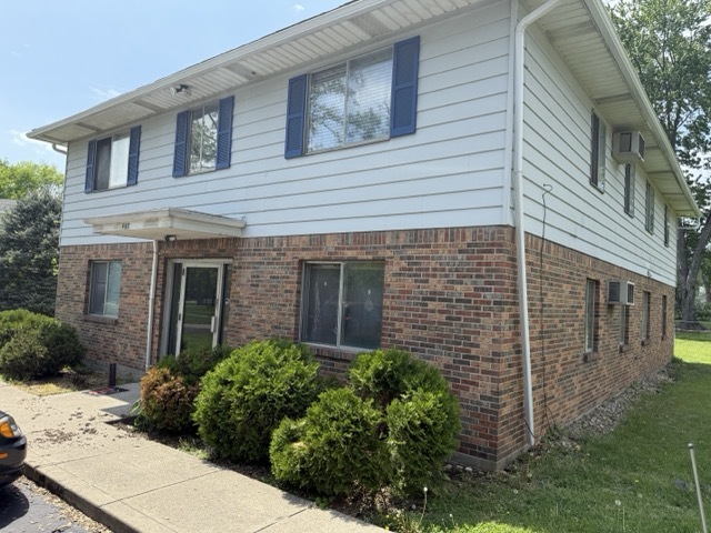 Front Building - 487 S Main St