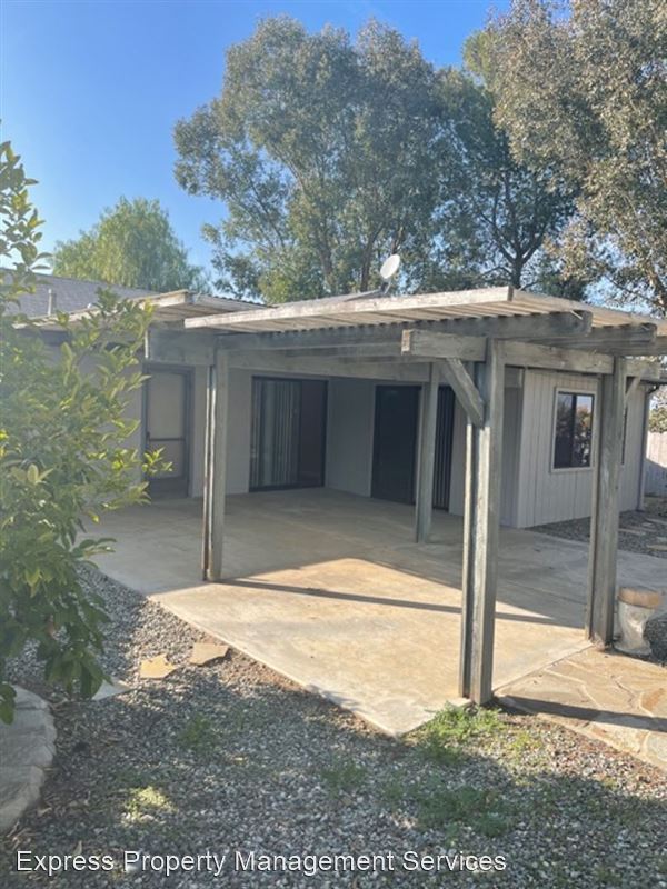 Building Photo - 28284 Los Cielos Rd