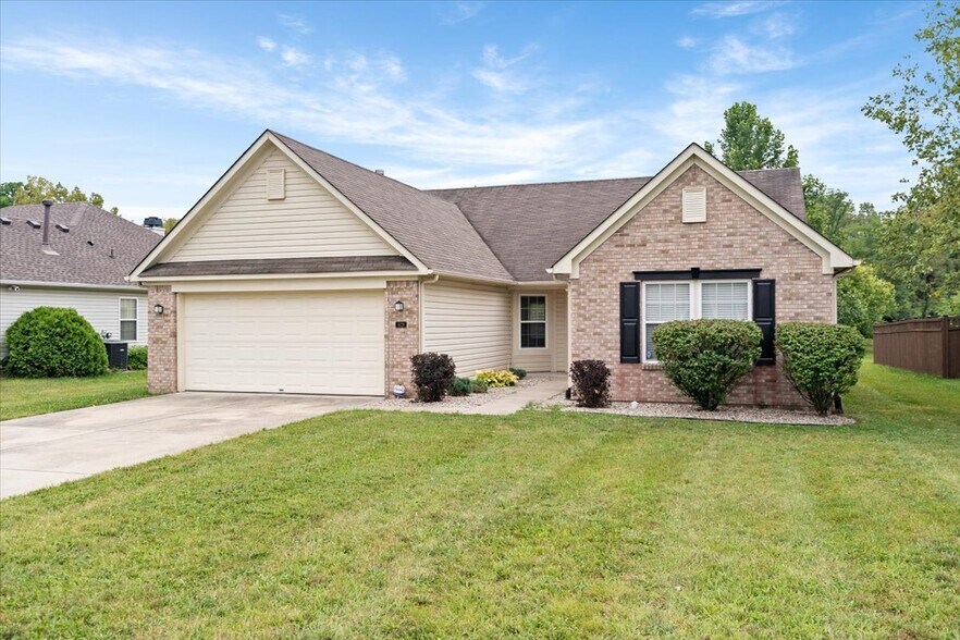 Building Photo - 1429 Softwind Dr