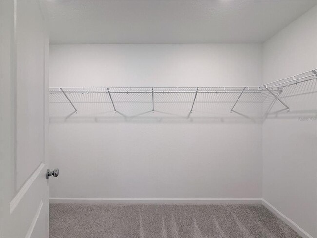 Building Photo - 2740 Lookout Rdg Rd