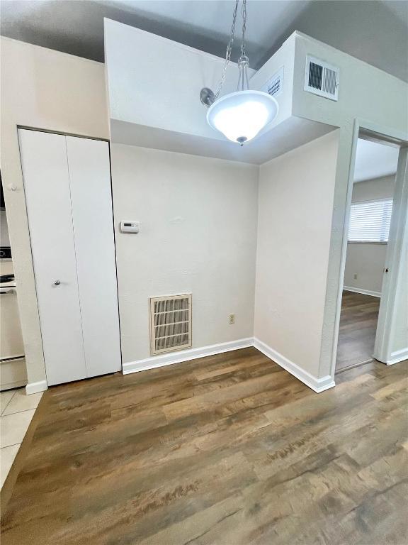 Building Photo - 103 Ashley Dr