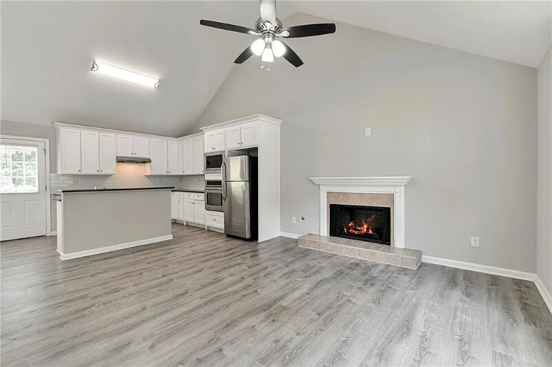 Building Photo - 439 Tara Oaks Trail