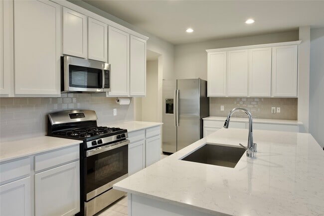 Building Photo - 3207 Tilley Dr
