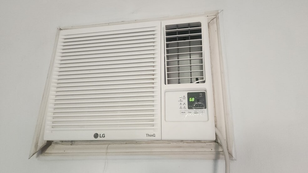 Building Photo - 4003 Harriman Ave