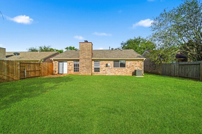 Building Photo - 2819 Kettle Run Dr