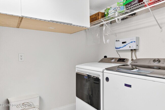 Building Photo - 123 Lancha Cir