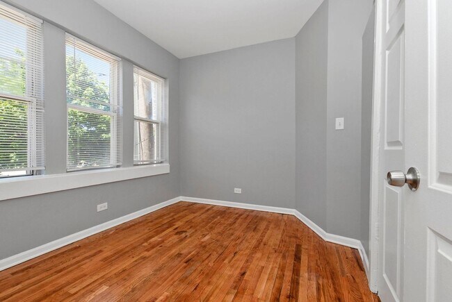 Interior Photo - 6100 Eberhart