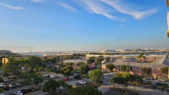 Building Photo - 4550 NW 9th St