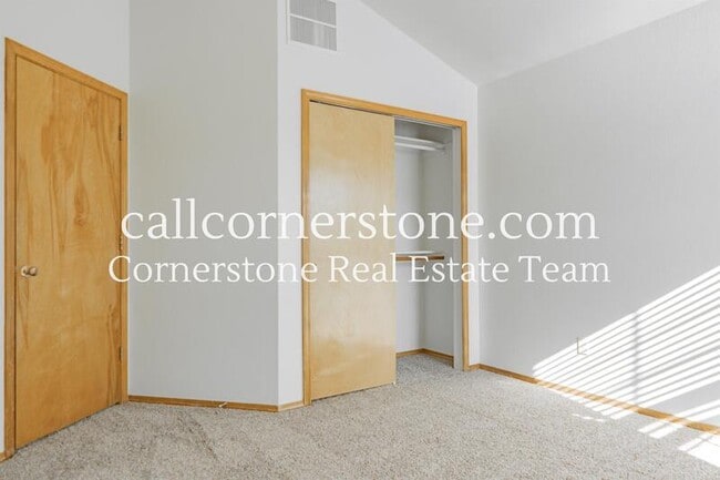 Building Photo - 4299 Brushridge Dr