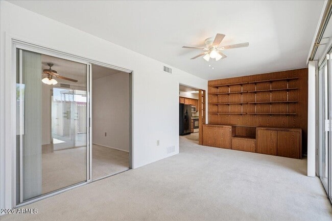 Building Photo - 9907 W Cedar Dr
