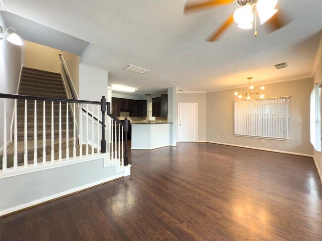 Building Photo - 5227 Brinkman Ct