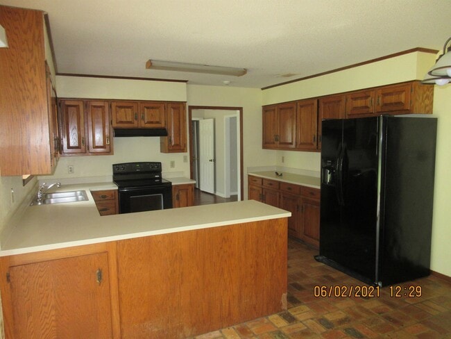 Building Photo - 107 Dewitt Cir